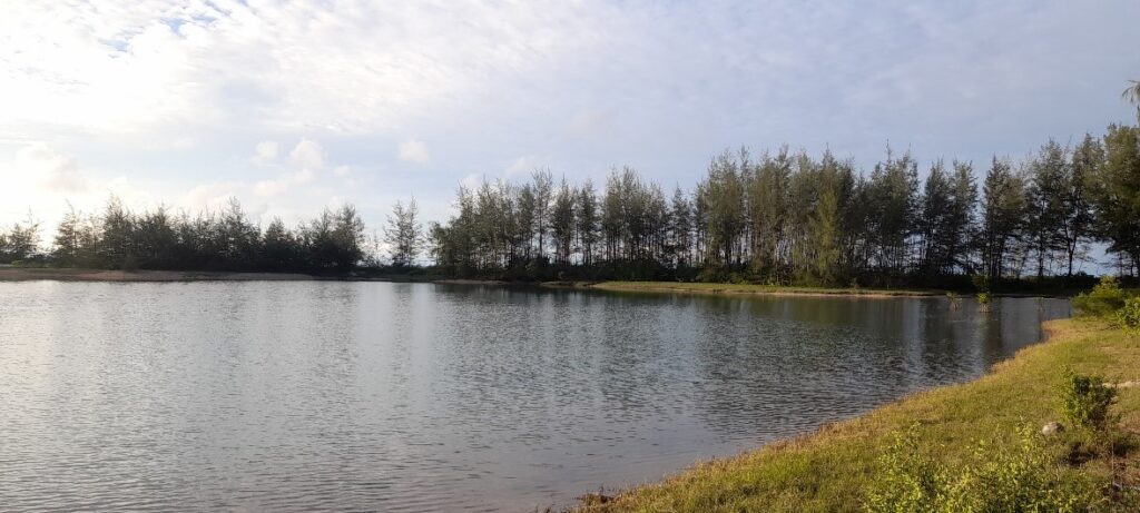 SURGA TERSEMBUNYI ! INILAH POTRET DANAU AIR ASIN  PANTAI SIANTU SIJUK