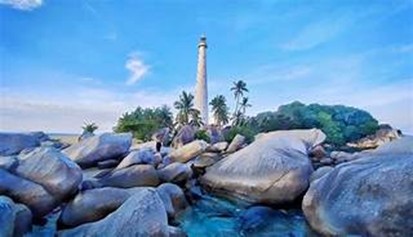 Menjelajah Keindahan Belitung “Pesona Pulau Lengkuas, Ikon Negeri Laskar Pelangi”